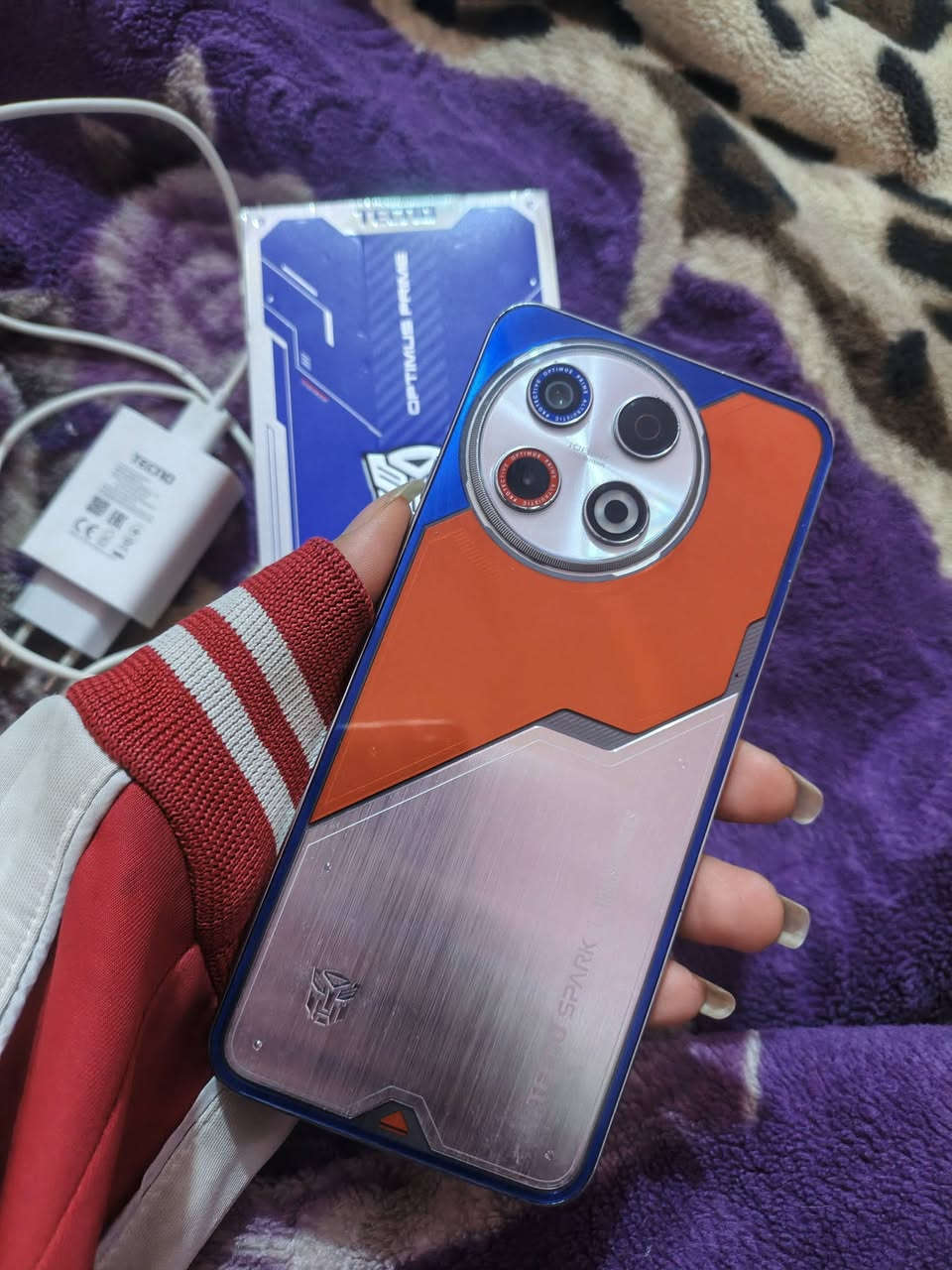 موبايل للبيع سعر 200 وبي مجال قليل
تكنو سبارك 30 برو 
استعماله شهرين ونص تقريبا
الون المميز نسخه المميزه
الموصفات 
حجم شاشه 6.78
تردد الشاشه 120
الذاكره 256
الكامره 108 + 0.8 ميجابكسل
المعالج Mediatek Helio G100
البطاريه 5000 يدعم شحن سريع 33 واط 
بصمه اصبع بلشاشه 
وبصمه وجه 
مع جميع ملحقاته الاصليه
العنوان البصره التنومه


**إذا كنت صاحب هذا الإعلان وتريد حذفه لأي سبب، رجاءا أرسل رسالة إلى الدعم الفني**