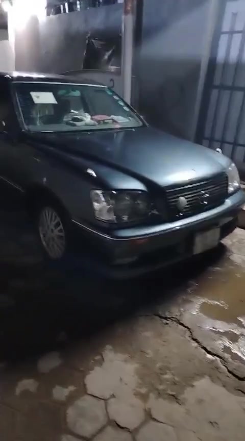 سلام عليكم ملكه للبيع او مروس مديل 2000 اصل كفاله عامه رقم قادسيه كليزي مدور ثاني يوم سياره مكينه ديثوار جبير شاصي 75 لون رمادي علا سمنتي تبريد ويه سويج ابيع او مروس شراي يجي خاص بخدمه هاذا رقمي ***********
