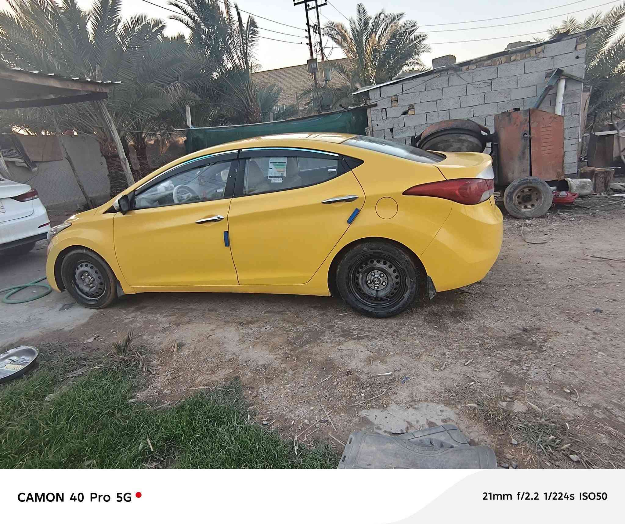 السلام عليكم النترا موديل 12 محرك 1600 رقم واسط إنكليزي مداور ثاني يوم مكينه كير حدادية تبريد ثلج تخم تاير جديد مكان السيارة الديوانية *********** السعر 100 وبيه مجال
