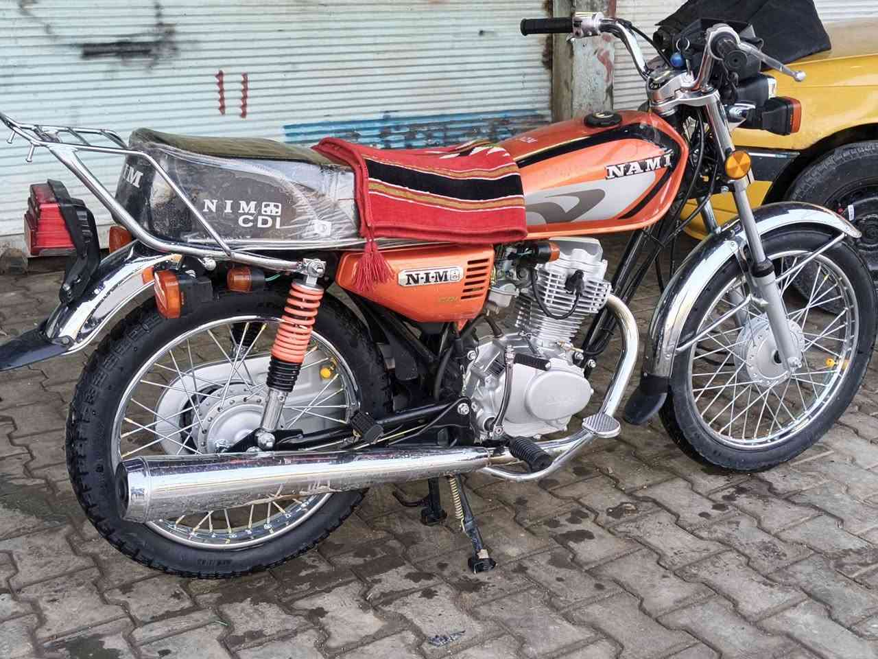 سلام عليكم دراجه أربع كير متياز مديل 25 أوراق سكنر مكاني نجف مزرعت سيد علي*********** سعر 700 وبيه مجال
