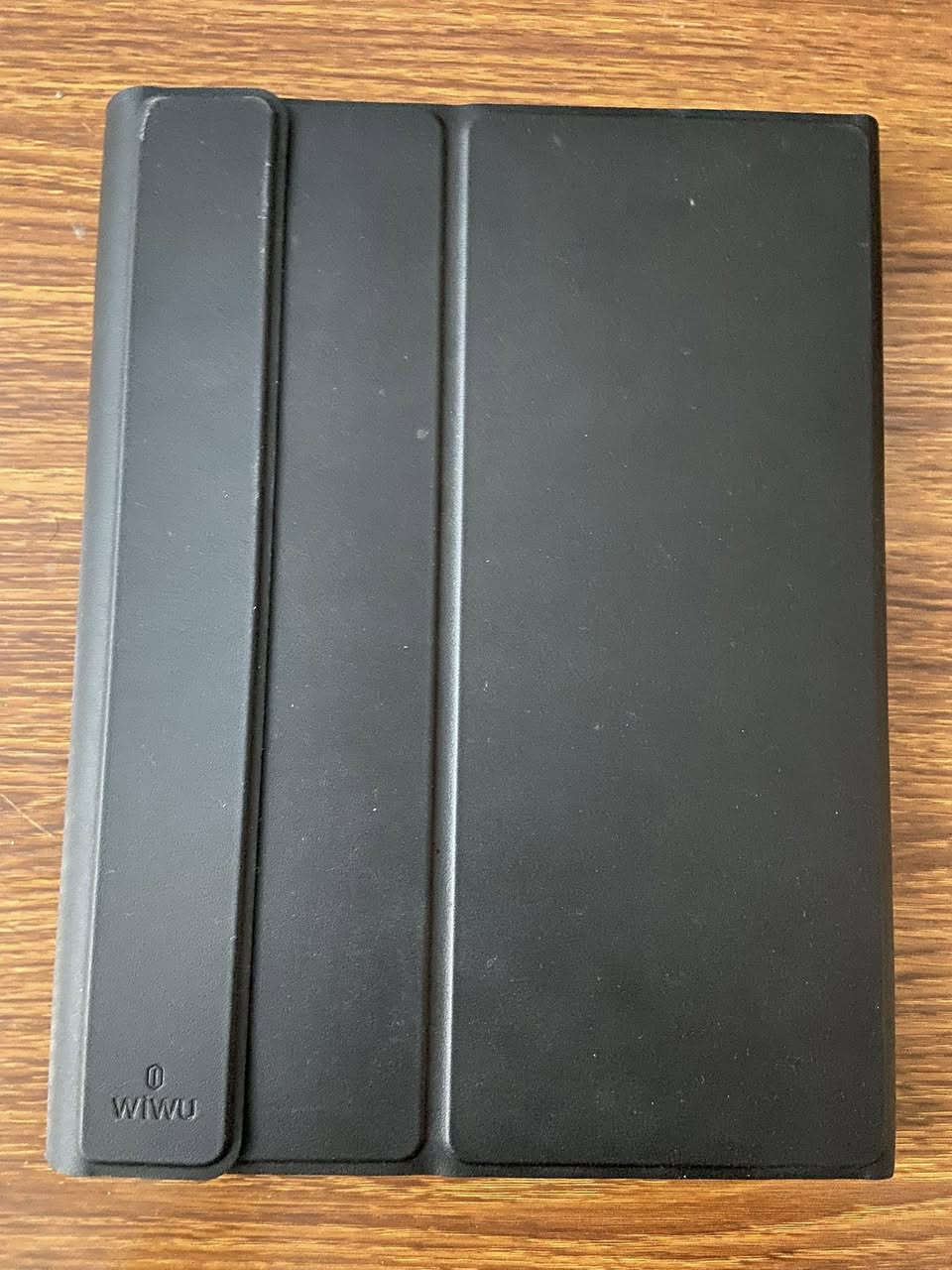 ايباد 7 
مع كيبور وقلم وحافظة 
السعر 185000
***********
