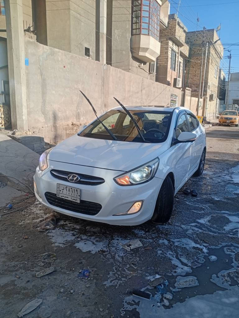 السلام عليكم اللبيع اكسنت موديل 2016 وارد خليجي مكفوله من الضربه والصبغ والتبديل والفتح مكينه 1600 مكينه وكير كفاله تبريد ثلج رقم البصره تحويل ثاني يوم فول موصفات فتحه تحكمات ستيرن تبريد تدفئه نضام ايكو 
السعر 112 ورقه وبيها مجال قليل الشراي 
الاستفسار اتصال على الرقم ***********
مكاني البصره مركز البصرة, العراق
