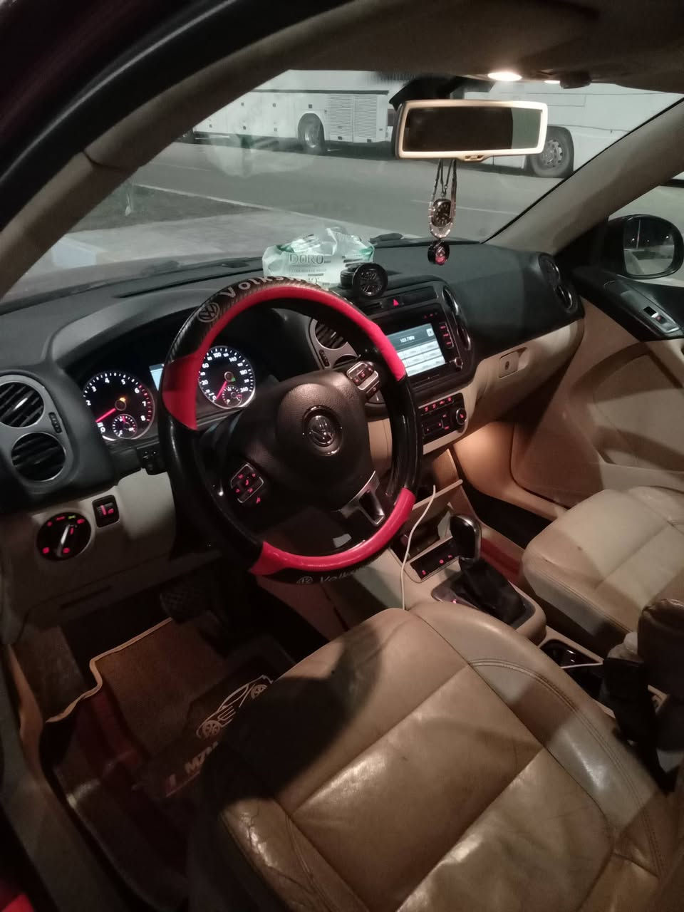 فوكس واكن 2013 فول مواصفات السياره  كفاله  فقط البنيد صبغ بدون تبديل  السعر 110 وبيه مجال محرك 2000 توربو


**إذا كنت صاحب هذا الإعلان وتريد حذفه لأي سبب، رجاءا أرسل رسالة إلى الدعم الفني**