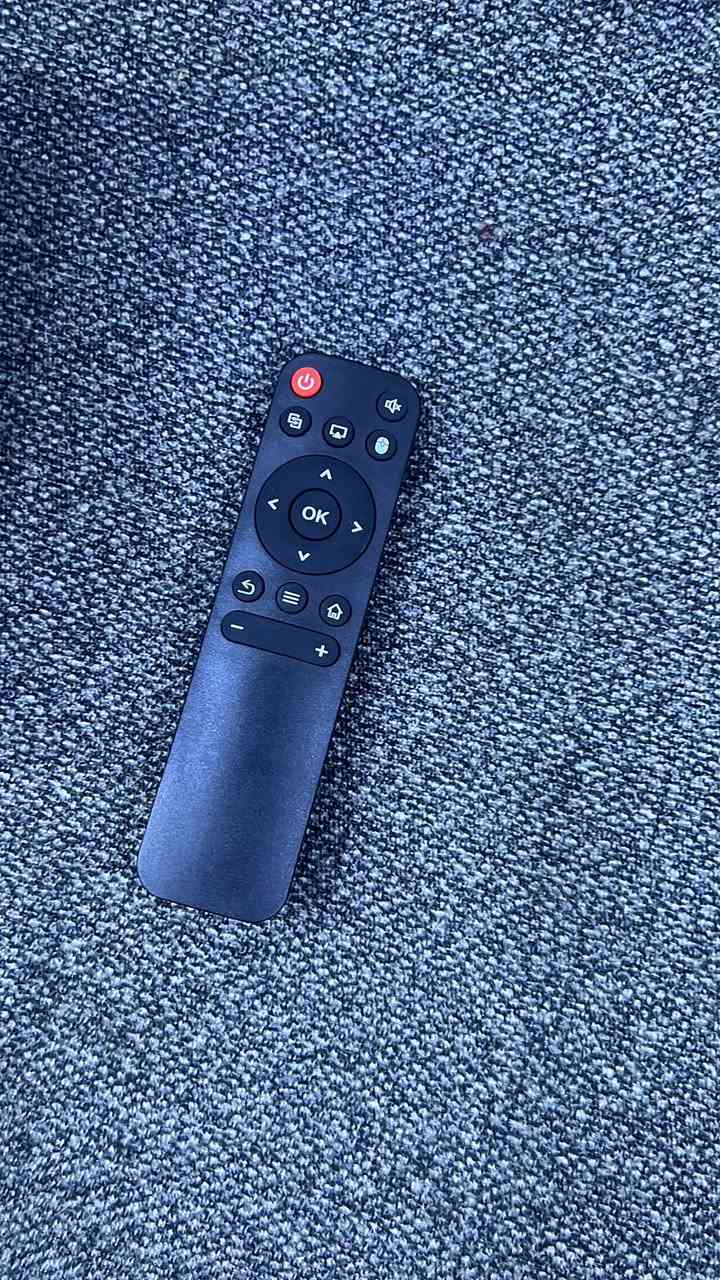 دادشو fullhd واي فاي بلوتوث يعكس محتوى التليفون على الجهاز يدعم اللغه الانجليزيه اوربي 
مراوس بلي 3 او 4


**إذا كنت صاحب هذا الإعلان وتريد حذفه لأي سبب، رجاءا أرسل رسالة إلى الدعم الفني**