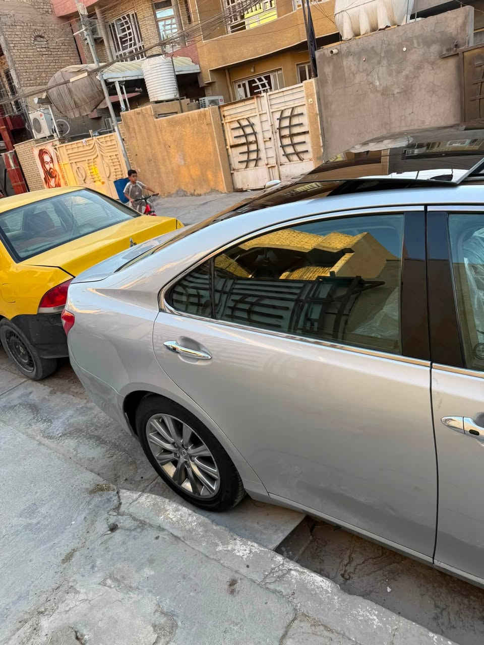 سلام عليكم لكزس لبيع موديل 207 حجم 350 مكان سياره بغداد السعر 83 رقم الهاتف *********** مامتواحد ع فيس
