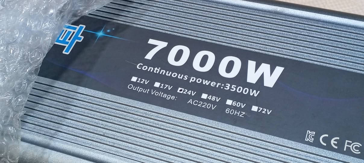 عاكس 7000W قطعه ضخمه جديده 15 امبير
تخريج 220V و يشتغل على 24V
سعر 180 الف قفل


**إذا كنت صاحب هذا الإعلان وتريد حذفه لأي سبب، رجاءا أرسل رسالة إلى الدعم الفني**