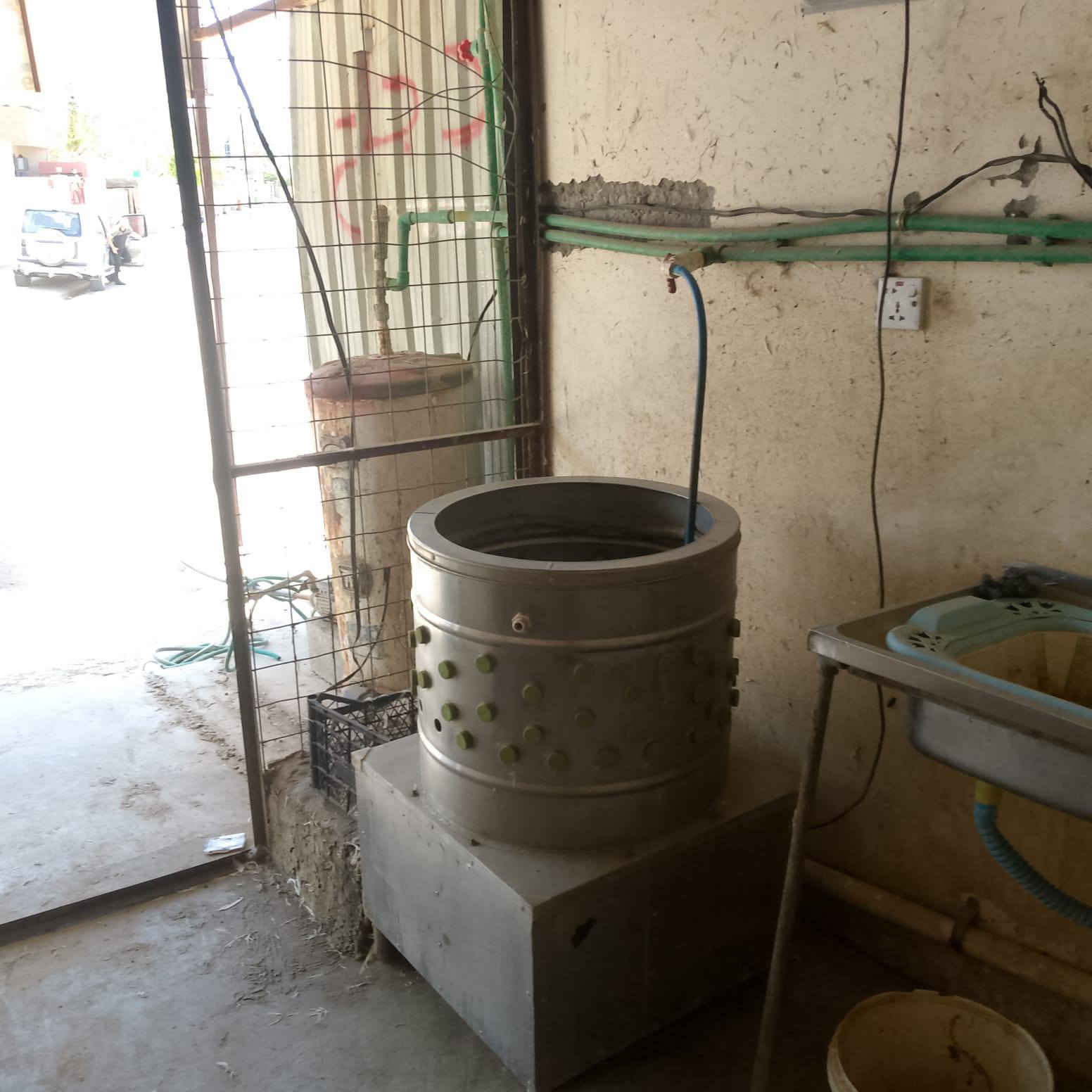 سلام عليكم
أغراض محل دجاج للبيع شلع 

سماطه +موطور + سنك +سخان +عارضة دجاب

محل متكامل اي نقص مابي 

تريد تبقه بل المحل او تريد تشتري الغراض

الشراي يتصل عرقم وبي واتساب 

***********
الموقع ديالى  . بعقوبة.بهرز قرب مدرسه المستنصربالله

اني مكلف بنشر
