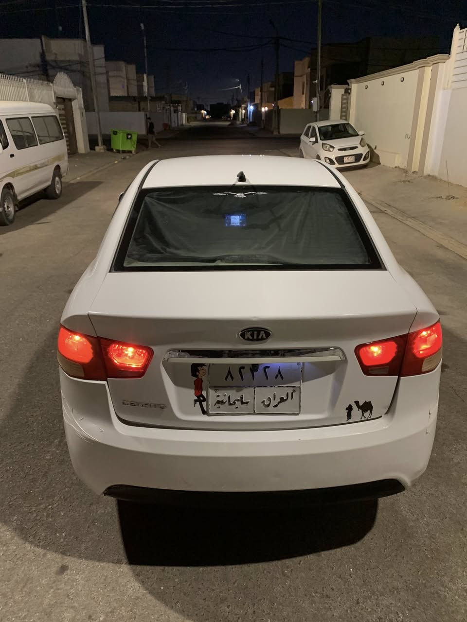 سلام عليكم
سيراتو مديل 11خليجي
مكينه 1600
السياره بيها قطعتين جاملغ اوبنيد 
اوفخذ معمر 
مكينه بيها رواجز 
حداديه جديده 
باتري جديد 
جاهزه السياره 
اتريد تحويل اتريد وكاله
بيها نواقص شغلات شغلات بسطيه 
مكان السياره نجف
السعر 80قفل 
***********
