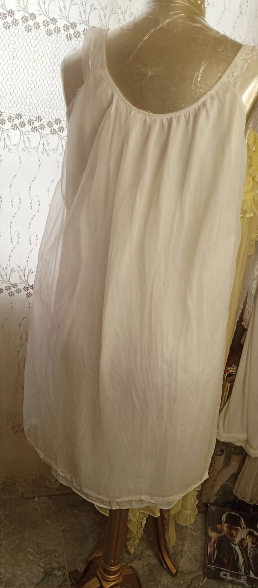 سيت ابيض قصير كولش نضيف ولاغلطه ٧ الاف
توصيل جميع المحافظات ٥ الاف


**إذا كنت صاحب هذا الإعلان وتريد حذفه لأي سبب، رجاءا أرسل رسالة إلى الدعم الفني**