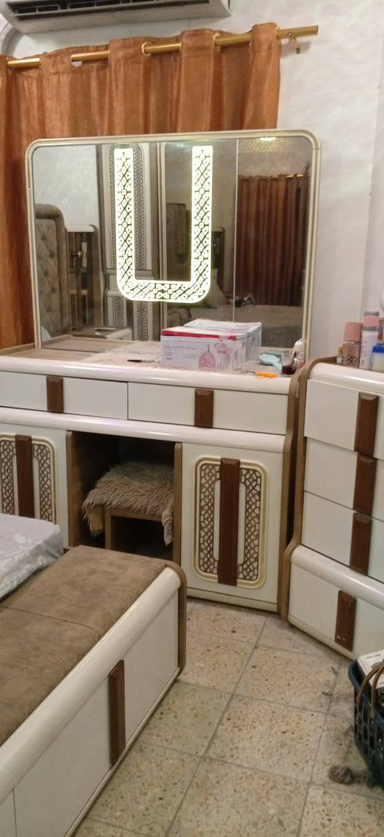 غرفه 10قطع للبيع


**إذا كنت صاحب هذا الإعلان وتريد حذفه لأي سبب، رجاءا أرسل رسالة إلى الدعم الفني**