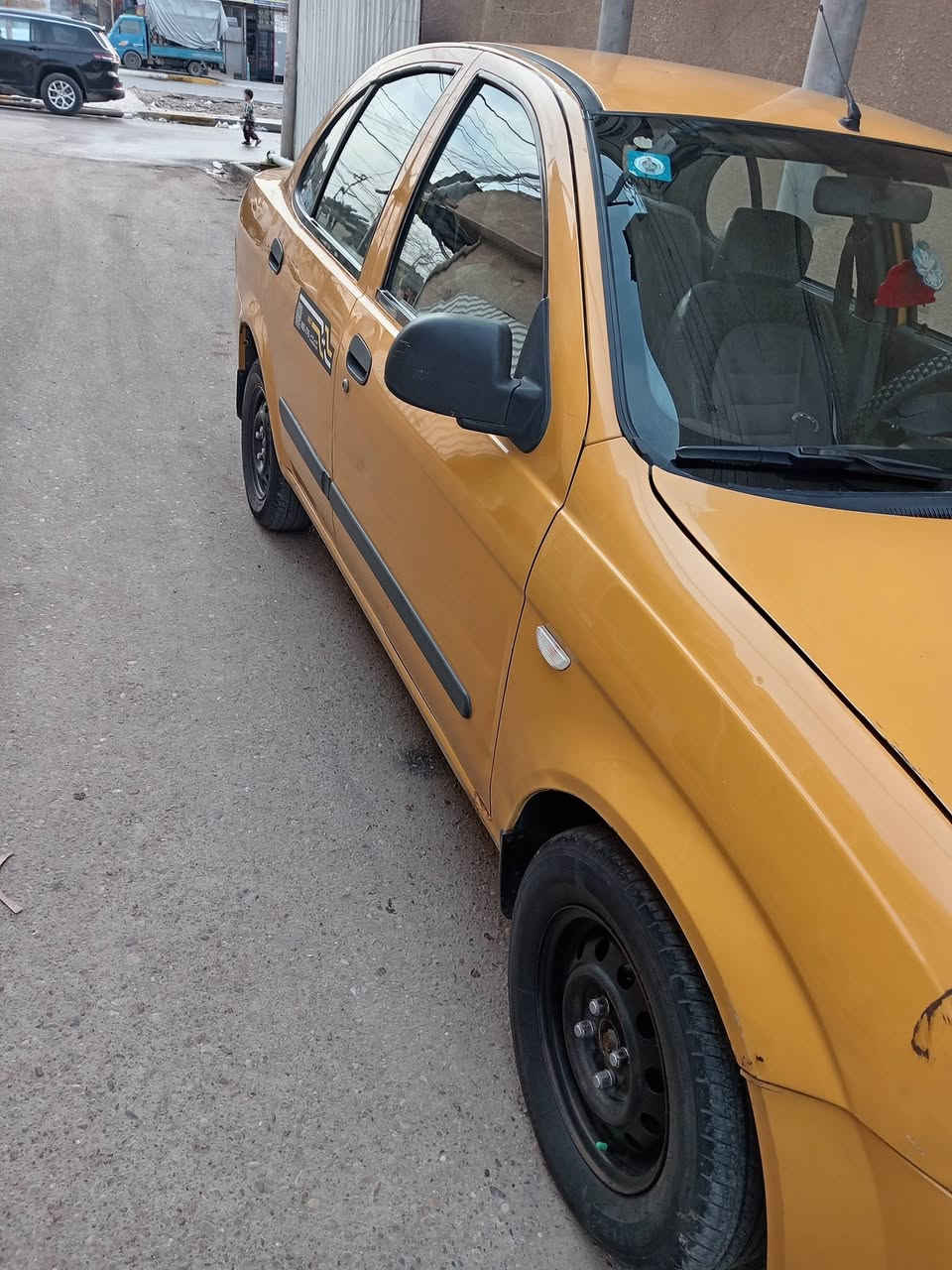 السلام عليكم تايبا 2012 باسمي رقم انكليزي شواصي بلاديه كهربائيات كامله تخم تاير السعر 33وبيهه مجال للاستفسار ***********
