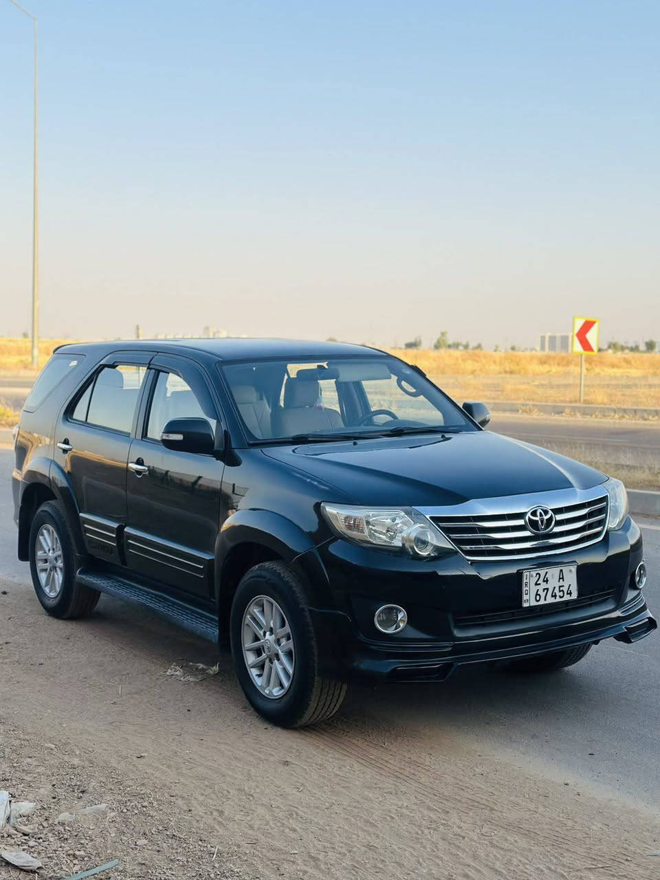 تویۆتا فۆرجینەر مۆدیل 2013فول مواسەفات گێرو مەکینەی بەشەرد مەکینەی نەکراوەتەوە سەنەوی نوێیە تا 2031 شاشە ئایپات نەینۆک شەفت شەخال سبوخ بۆنیت و سەقفی لەسەر کالبونەوەی بۆیاخە بێ  لێدان بێ ساردی  سحری 155و مجال  شوێن هەولێر *********** أربيل, العراق
