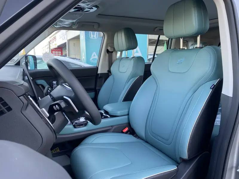 جيتور t1 2026  فئة كمفورت على وضع الشركة ماشية 6000 بدون ارقام باسم شركة هارلم اي استفسار ***********
