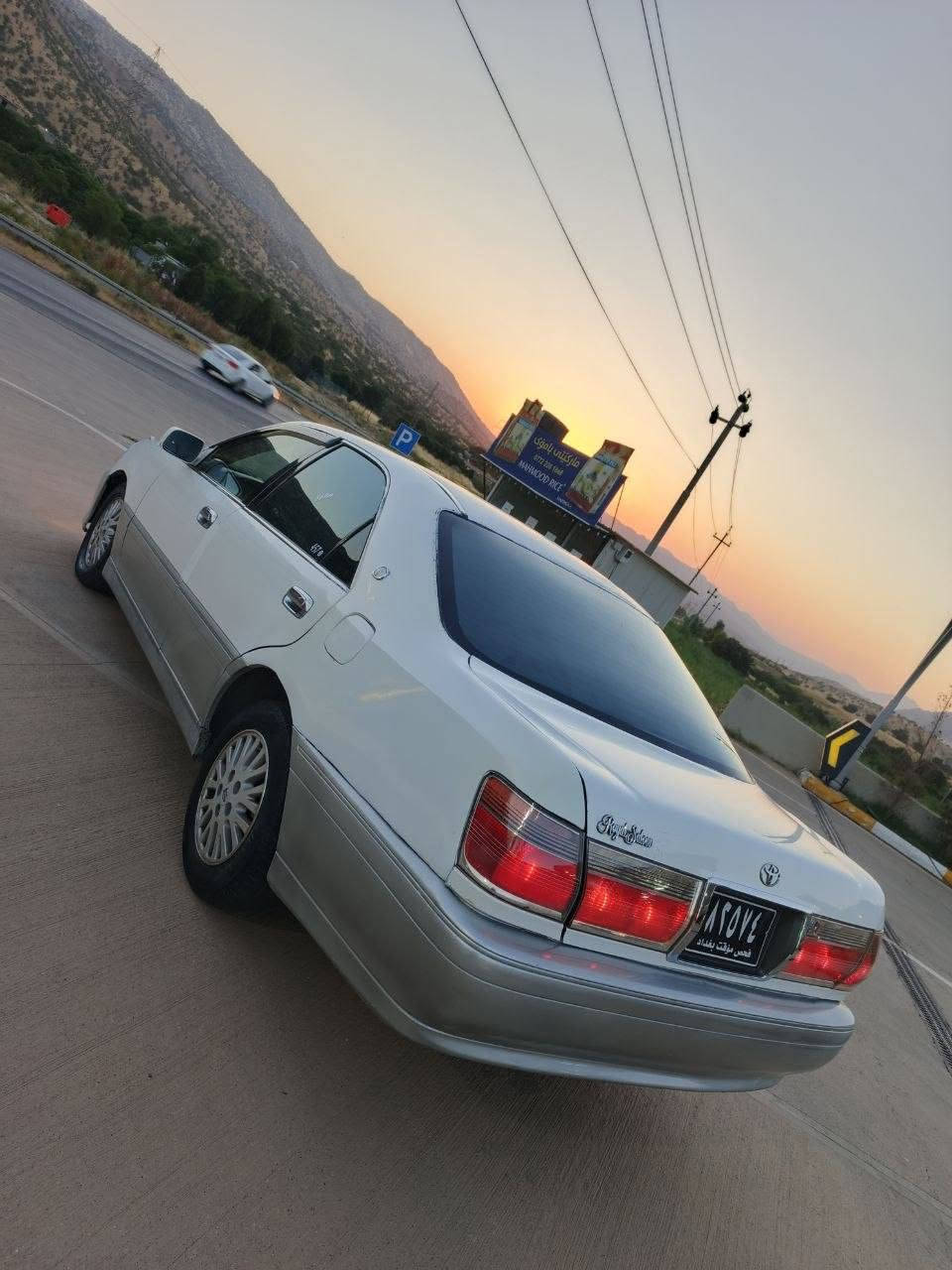 مەلیکە بڕاوە بڕاوە . 2001 D4 دیفوڕی گەوره داشبول نجف تبرید ساردوو گرمی لسر سویچ کوشن کارەبا ئاوێنە کارەبا و هیتر سوکان کارەبا
2دوگمە
سقفی بێ بۆیاغە 
 
سعری 33 گڵا 
***********
*********** دخان, السليمانية
