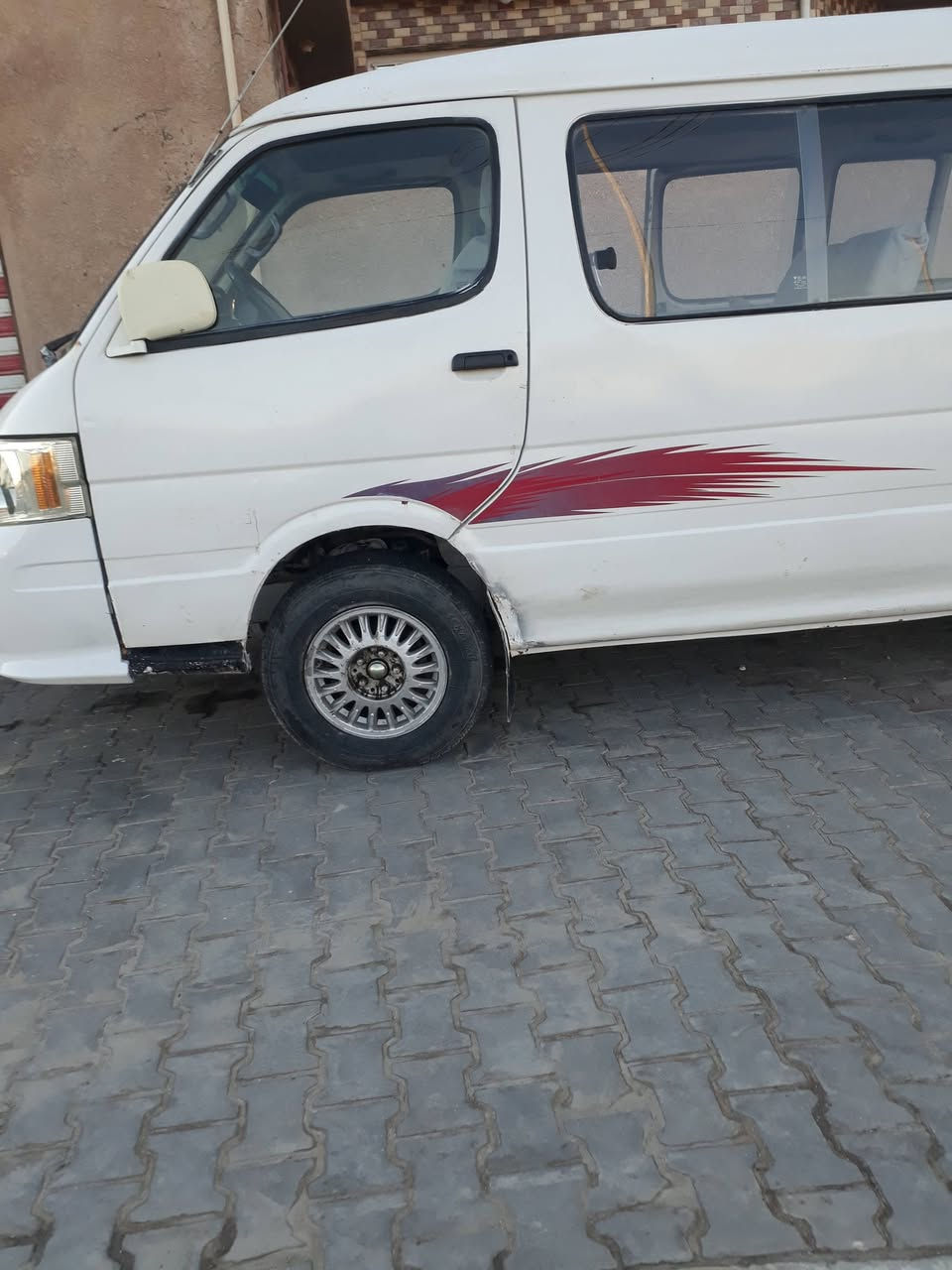 بسم الله الرحمن الرحيم  تحية واحترام وتقدير لحظرت الاخ مدير الكروب ولاعضاء المحترمون    تحية طيبة  .. عندي فتون  2009مشروع وطني   رقم كربلاء،  سنو ية  28    بجث وصل خط غرامات   ربعع ممطلوبة  السيارة  مصبوغة   حزام  القمارة بدون صبغ    اثر خيااسات  رقم شاصي  ميبين  اثر  خياس  . بتحويل ادكله بتكمة  محرك  كير  خير من   4y  جديد  بصندوك  صارلة  8 اشهر  عندي   اكسن بي ونة   شواصي بيهن رشات صبغ   . بدون اي حادث  مكفولة  من الحادث  ..  .. السعر  43  وبيه مجال. لطيبين   المكان بابل. مسيب  .. الاستفسار ***********
