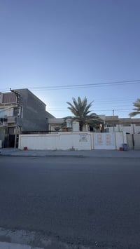 تجاري • ٥٠٠م • ٢ كراج