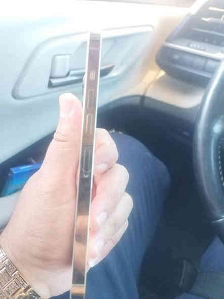 سلام عليكم ١٣برو ماكس.   ما مفتوح وتر  مفتوح تخطي مذاكره ١٢٨ بطاريه ٩٢ المكان الشعب السعر ٣٥٠ التصال ***********
