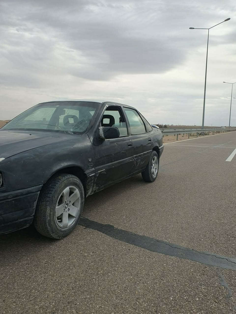 سلام عليكم سياره البيع 
ابول فكتره موديل 92 
سياره نضيفه حلوه كهربايات كله شغاله 
محرك وكير و مكفولات مكان كربلاء 
*********** السعر مناسب وشرط تحويل سياره مال جناي
