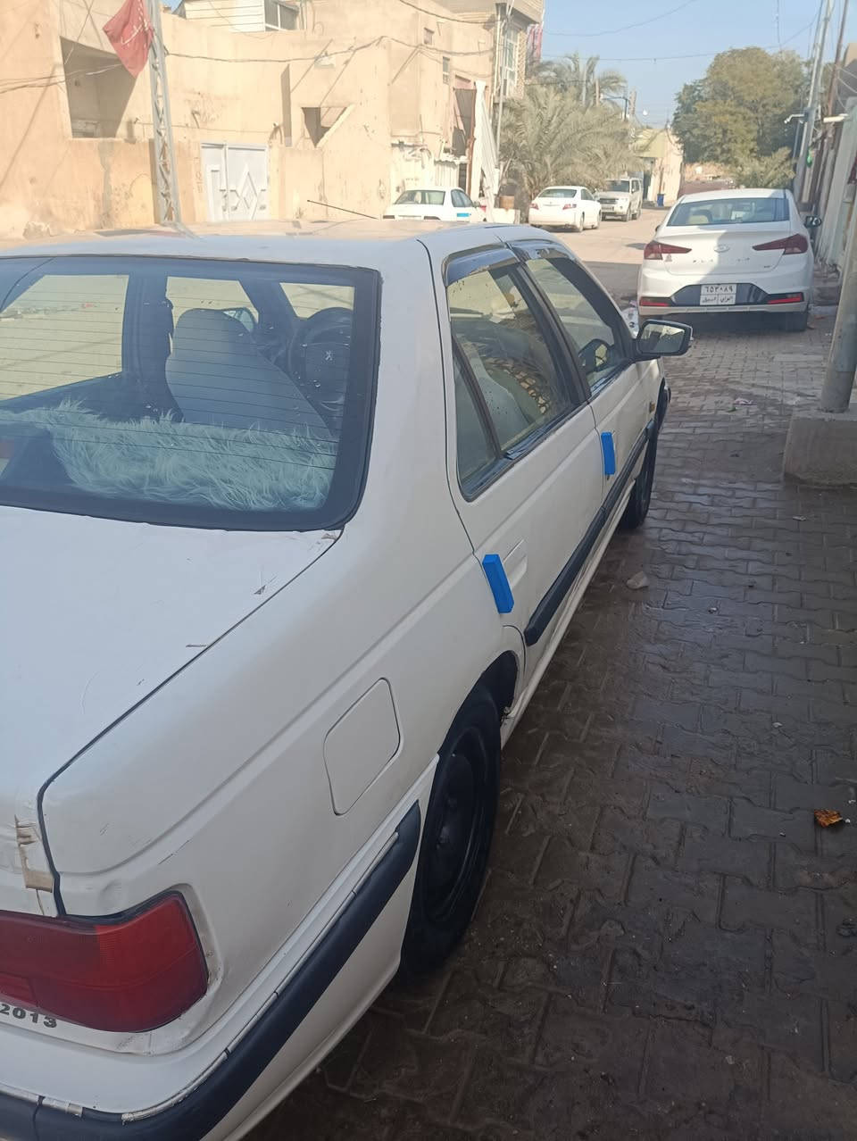 السلام عليكم للبيع بارص نجف موديل 13 جاهزه من كلشي محرك گير تدفئه تبريد تخم تاير السعر 36 السنويه منتهيه للاتصال *********** المكان كوفه حي ميسان
