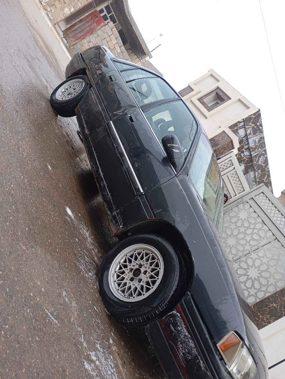 السلام عليكم أوبل اوميكا للبيع 
رقم أنبار أنكليزي  سنوية لل 2031
موديل 92 
محرك 2000 
السعر 22 وبي مجال 
العنوان الفلوجة حي جبيل 
ألاستفسار  ***********
