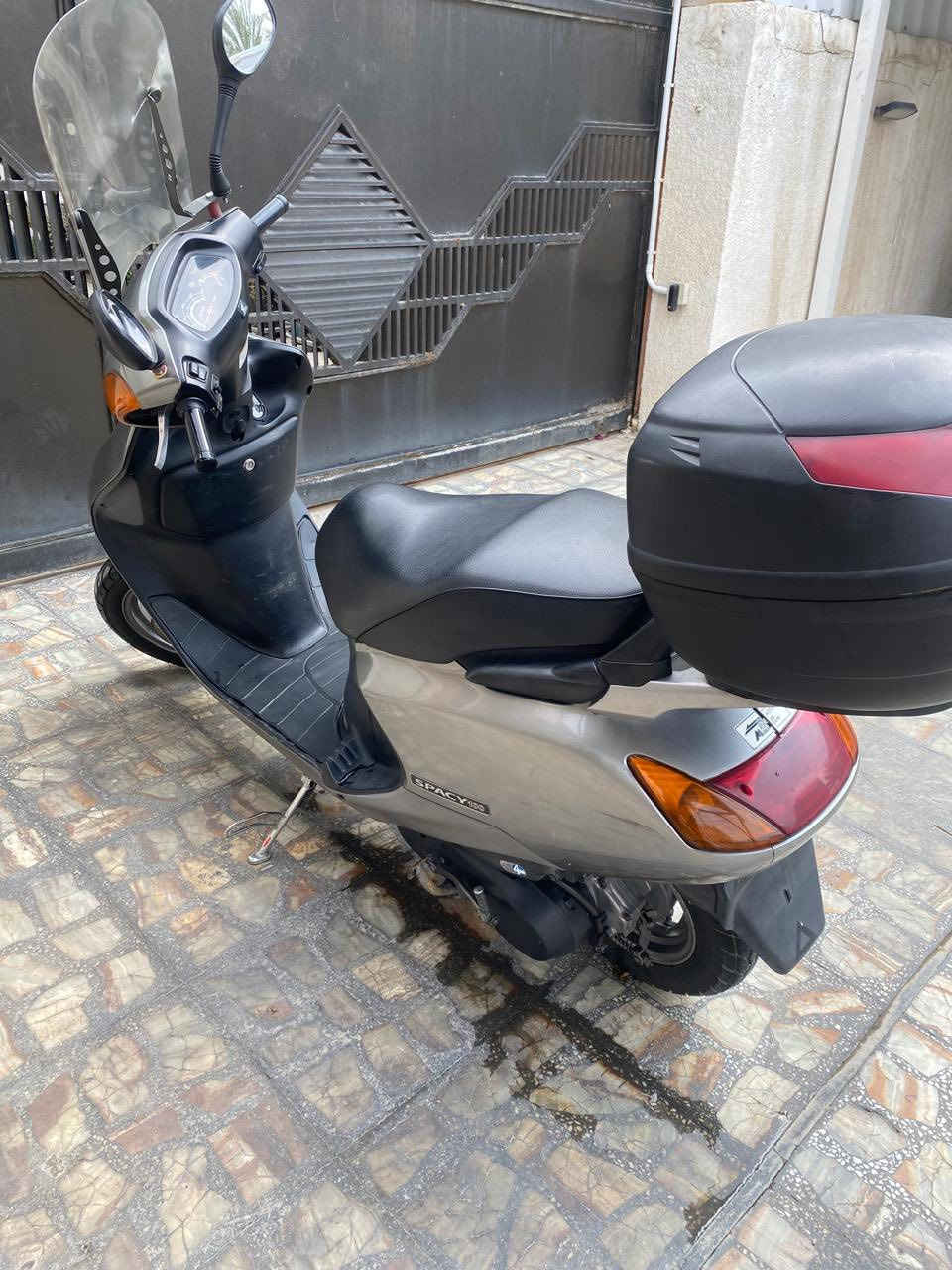 سلام عليكم شباب دراجة سبيسي مكفولة كفالة عامة دراجة بجيس محرك مكفول كهربائيات كلهة شغالة مكاني بغداد زيونة 
اي ستفسار علة هاذ رقم 0778008023
مامتواجدً خاص


**إذا كنت صاحب هذا الإعلان وتريد حذفه لأي سبب، رجاءا أرسل رسالة إلى الدعم الفني**