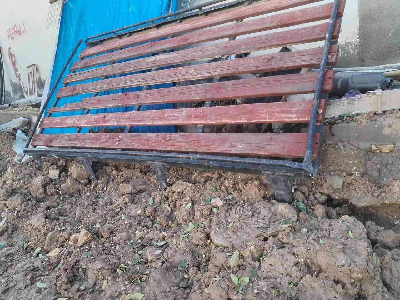 السلام عليكم سيبايه مال كيه بسته البيع ٥٠ المكان ديالى الخاص شراي أتصل ***********
