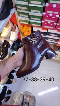 تخفيضات • توصيل ديوانيه • ملابس