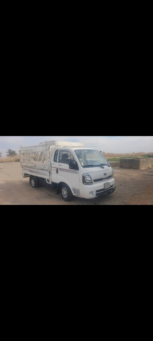 السلام عليكم 
للبيع كية حمل مديل ٢١ رقم بغداد مكان ديالى مكفولة زراعية بسم موضف شهر لواحد تتحول سعر *********** او***********
