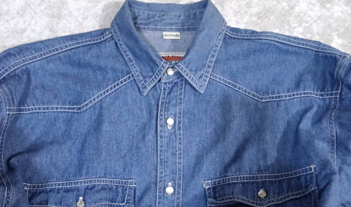 قميص جنز ماركه باله اوربي قياس اكس لارج يلبس وزن من ١٠٠ الى ١١٠ سعر ٣٠ الف


**إذا كنت صاحب هذا الإعلان وتريد حذفه لأي سبب، رجاءا أرسل رسالة إلى الدعم الفني**