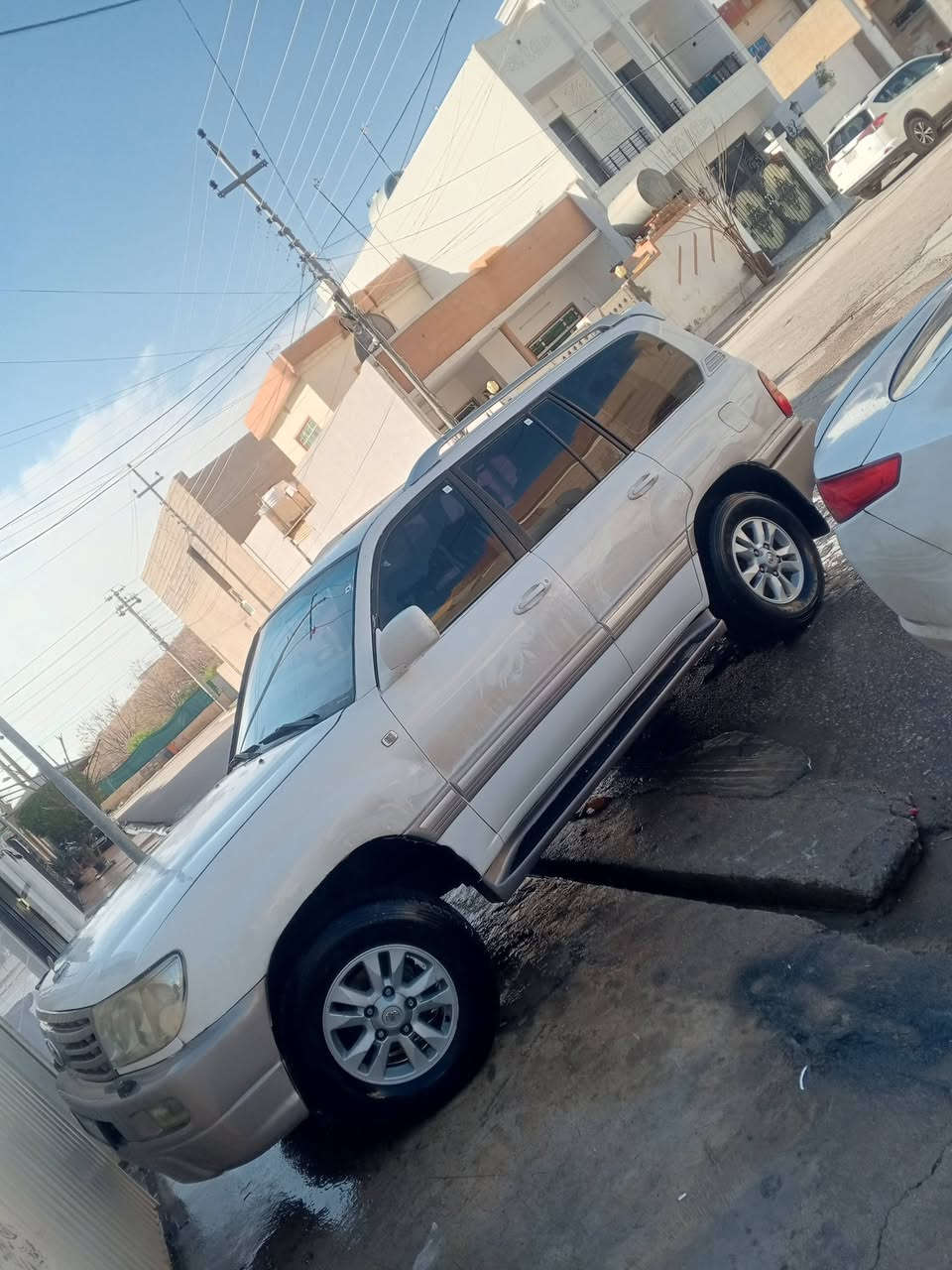 مۆنیکا مۆدێل 2000 فول مواسەفات تەنها سلایت نیە  گێرتۆماتیک گێرمەکینە ئەکسل دەبل ئەکسل بەشەرت  رەقەم ئەسڵ  رەقەمو سەنوی تاکو 2029 تازە  سیستەمی غازو بەنزین  بۆیاغ  عام پێشو پشت کەپس شانێکی  هەیەتی  تەنها شوێن هەولێر سعری 110 ورەقە ***********
