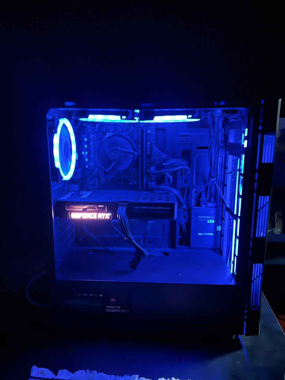 بي سي تجميعة كيمنك 
المواصفات

I5 11400f
Rtx 3060
Ssd 1tb
Ram 16 ddr4 3200
Mb b560
600w 
Case 4fan argb 

واتساب 
*********** بغداد, العراق
