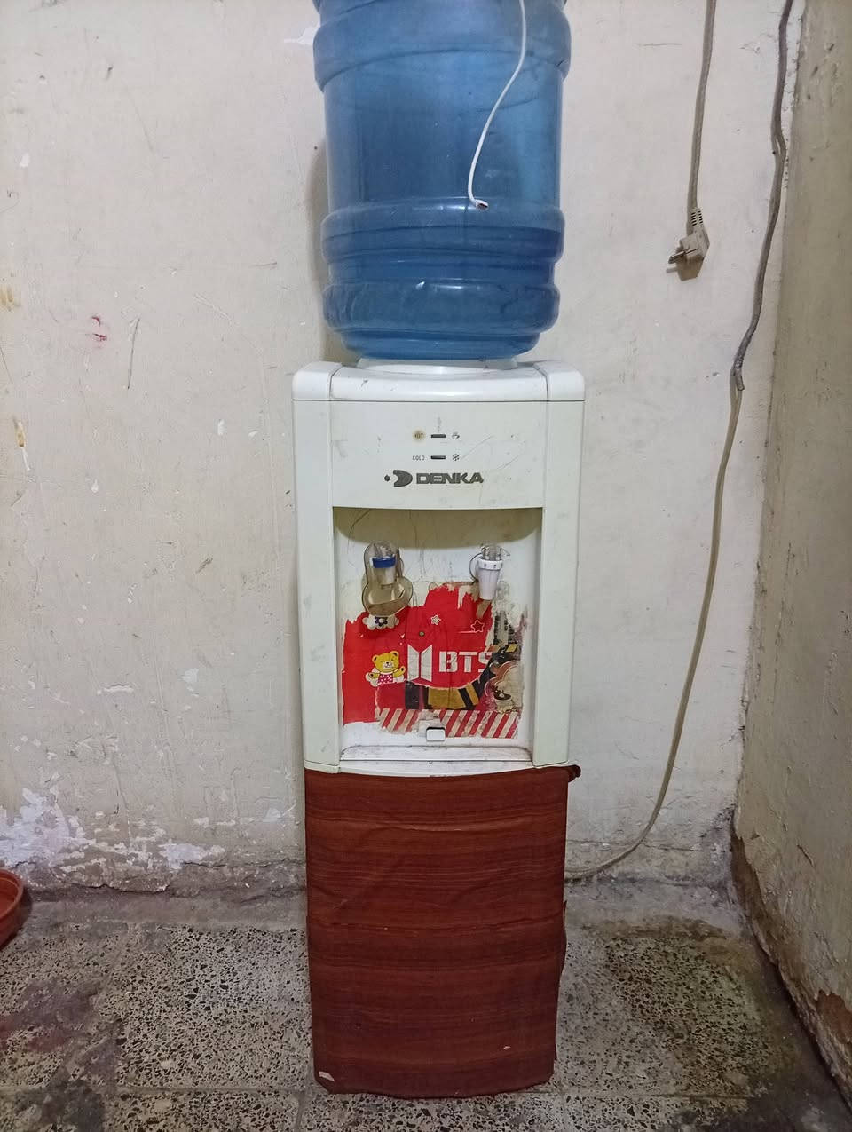 برادللبيع شغل وعلى فحص مي ماردكلش الحارميشتغل مفصول 40وبي مجال مكاني حله مهندسين وهذارقمي***********
