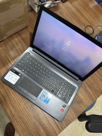 HP 15 • شاشة لمس • رايزن 5 3500U