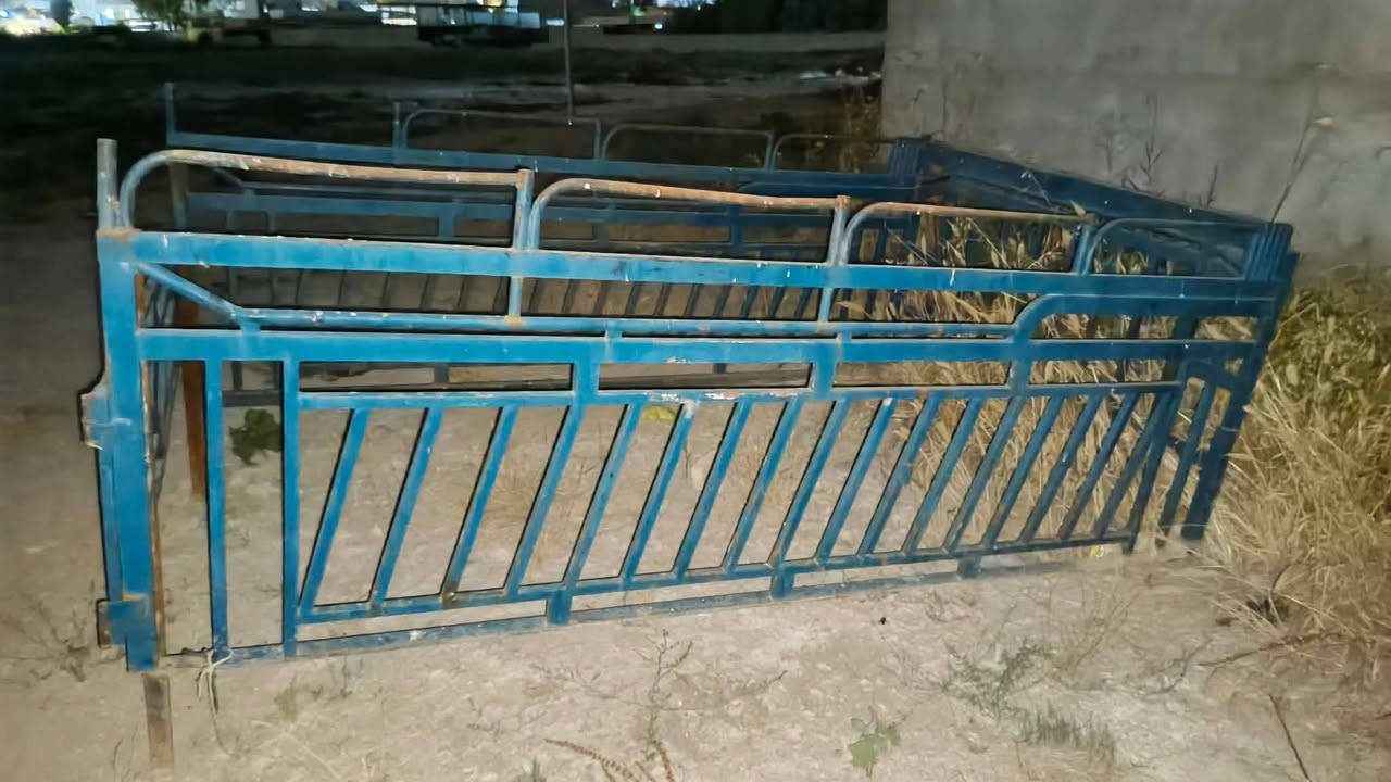 محجل مال سياره كيا السعر ١٨٠ عنوان حاوي الكنيسه


**إذا كنت صاحب هذا الإعلان وتريد حذفه لأي سبب، رجاءا أرسل رسالة إلى الدعم الفني**