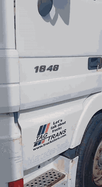 اكتروز للبيع سياره جاهزه تخم تاير 2005 سياره عرجه و سياره بي بها قرص بصره ام قصر ***********
