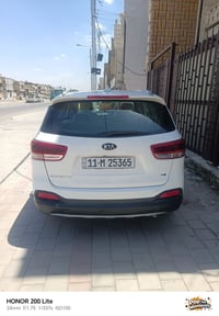 سورنتو مديل 2018 خليجي فول مواصفات  6 سلندر  بيها صبغ بالبنيد والجاملغ...