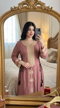 وردي • آخر قطعتين • ملابس