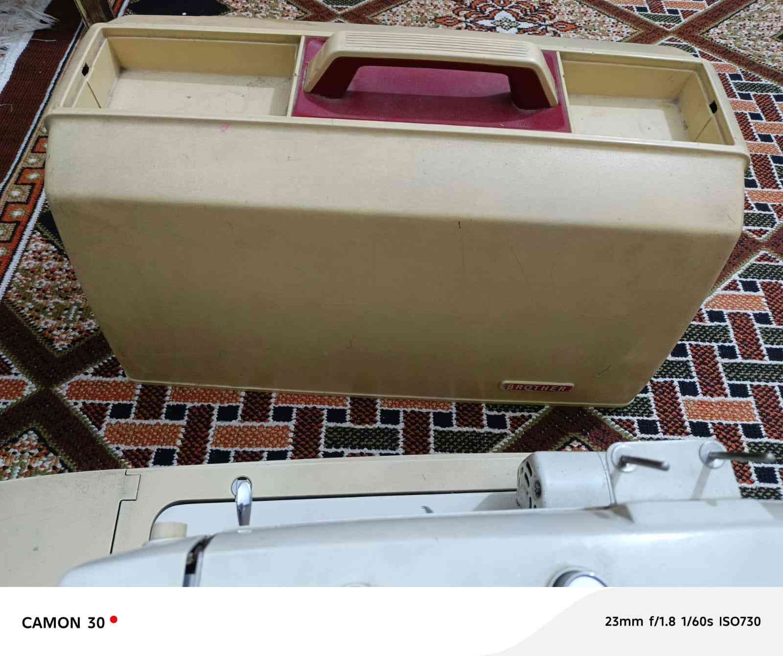 سلام عليكم مكينه برذر ياباني ام الجنطه نضيفه نضافه ميه بلميه العنوان بغداد مدينة الصدر للتواصل هاذا الرقم ***********
