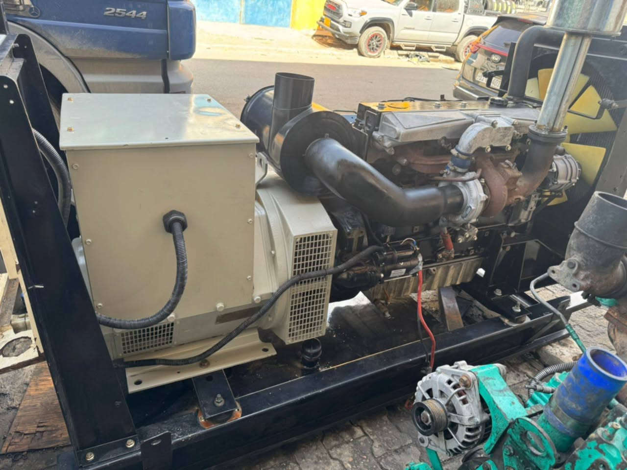 موالده ١٠٠ كيفي بيركنز انكليزي ٦ سلندر شاصي شغاله على حمل لا صرف ولا تبخير توليد ستافورد انكليزي نظام اوتوماتيك كل حساسات شغاله  العنوان بغداد مجمع المشن
السعر ٤٥ ورقه
للاتصال ***********
