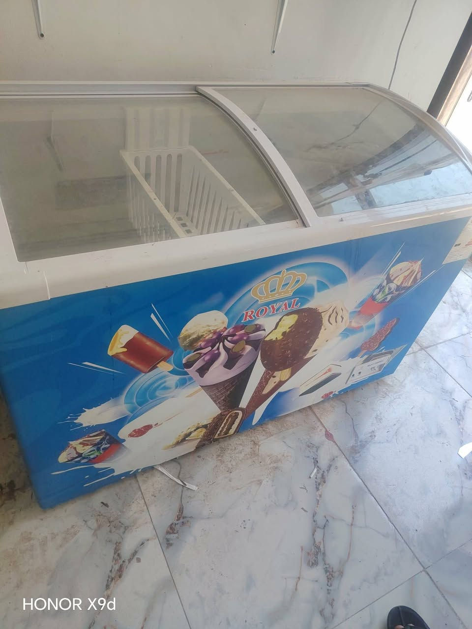 ذني مليون و400جدد فول نظافه رفوف تسكام وهواي كلش يكفن محل كاملةوبراد عمودي وبراد ارضى وميز طول 3متر


**إذا كنت صاحب هذا الإعلان وتريد حذفه لأي سبب، رجاءا أرسل رسالة إلى الدعم الفني**