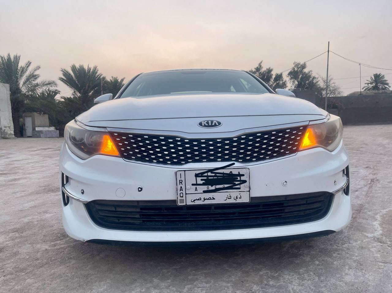 سلام عليكم
كيا اوبتما مديل 2016 امريكي
مواصفات نص فول دواخل خليجي 
السياره جاهزه محرك وكير وتبريد وحداديه طخم تاير جديد توني شاده
حادثها دعاميه مكفوله من التبديل  بيها نص من البنيد ولمدكر صبغ 
بيها رصعات تشليع بصيطه 
السعر 129
السياره بسمي مكاني ناصريه مركز 
***********
