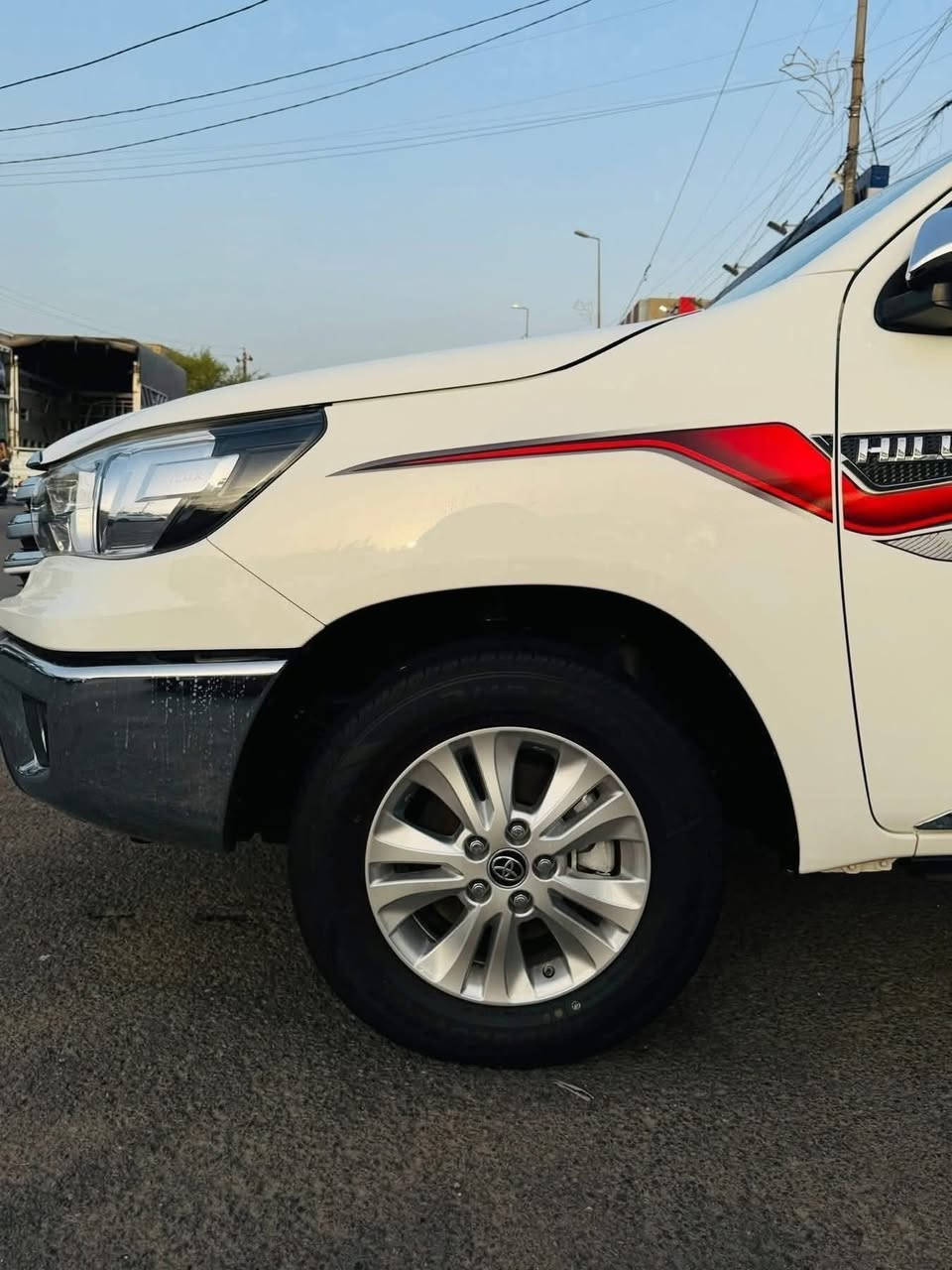 {.♥️🧿معرض مجموعه الملك لتجاره السيارات 🧿♥️.}
 
🧡دخول وجبه لدينا تيوتا هايلوكس ناصي 2025زيرو 🧡

      ♥️🔥🔥🔥الاسعار يمنه نارررر🔥🔥🔥♥️
 
🌟بيك اب ناصي  2025 فول مواصفات 1/1 اتو ماتيك 

🌟بيك اب ناصي  2025 فول مواصفات 1/1 كير عادي 

       ‼️✅انتبه هاي السياره ام ضمان ساس ✅‼️
 2 سنتين و 4.0 الف كيلو متر و 8 مرات تبدل دهن بلاش        

     🔥🔥🔥🔥🔥الاسعار نارررر🔥🔥🔥🔥🔥

                  ❗️ ضمان شركه SAS ❗️

                🚗 متوفر رقم وبدون رقم   🚗
           
                   ✅تجهيز كافه المعارض ✅

العنوان.⬅️بغداد⬅️ الكريعات ⬅️نهايه شارع المعارض 

 من 10صباحاً الى 10مساءاً🕠

📱للاستفسار📱 الاتصال على الرقم 

‏*********** ☎️

☎️***********
