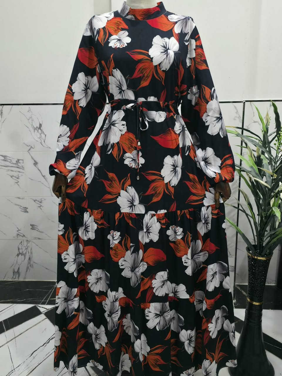 ( البيع فقط بالجملة يوجد شحن لجميع الدول العربية )💥 نتشرف بكم بمتابعة صفحتنا ليصلكم كل جديد💥
❗️ تنويه يوجد بالصفحة موديلات جديدة 

#فساتين_صيفي  #فساتين  #موديل_تركي  #سوريا  #تركيا


**إذا كنت صاحب هذا الإعلان وتريد حذفه لأي سبب، رجاءا أرسل رسالة إلى الدعم الفني**