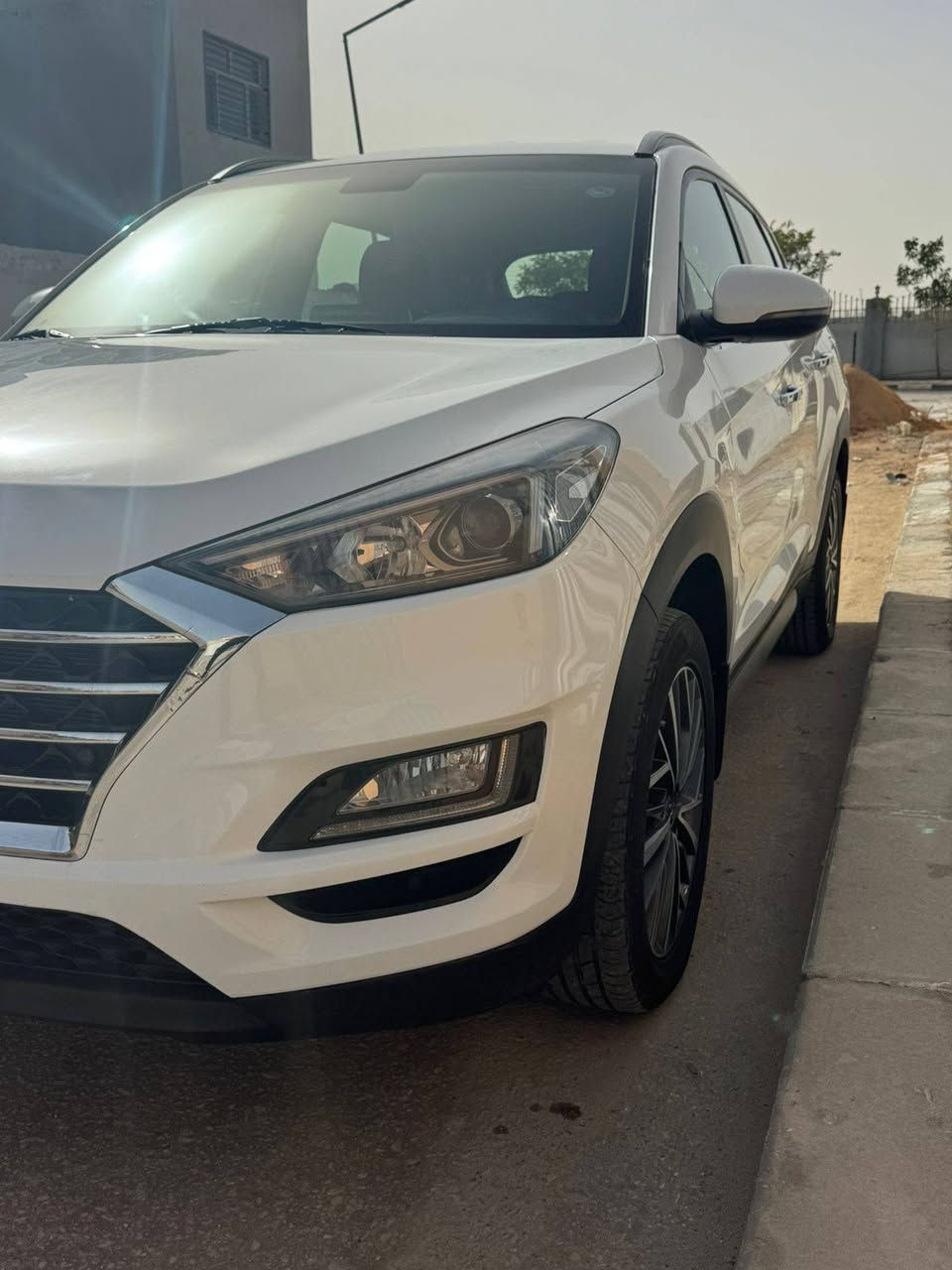 رقم اربيل 

ماشيه 100حقيقي

مكفولة كفالة عامة لاصبغ ولا بارد ولا فتح

محرك مكفول من كلشي

موصفات فول 

كشنات اثنين كهرباء 

كامره 

شاشه 

وحساسات 

مكفوله حته الدعاميات 

مكاني النجف

السعر 195 او بيهامجال

***********
