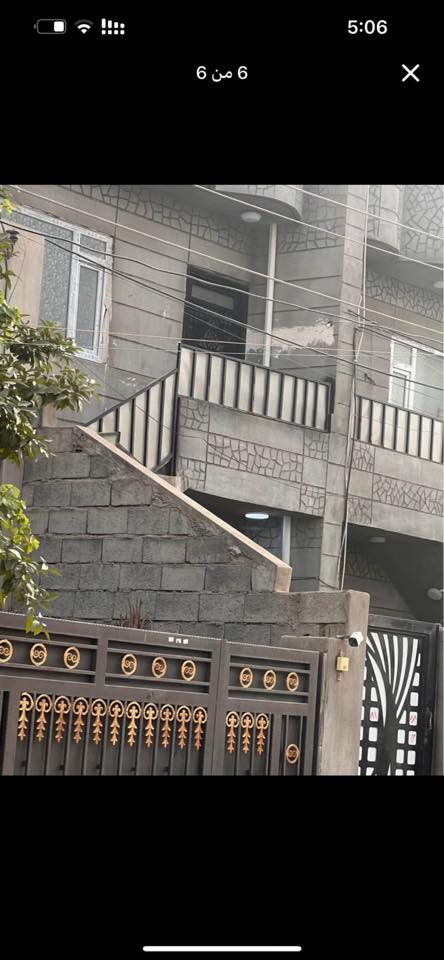 مشتمل جديد للايجار (((طابق ثاني))) منطقةحي الزوراء 55 قرب ملعب الخماسي جوار منطقة دوميز
يتكون من :  درج خارجي معزول-استقبال-مطبخ مع درج للسطح-غرفة نوم -صحيات مشتركة-منور
 
الايجار مع الماء والكهرباء والنت 175
او مع امبيرين مولد 200
 
للاستفسار رقم المكتب 
***********
