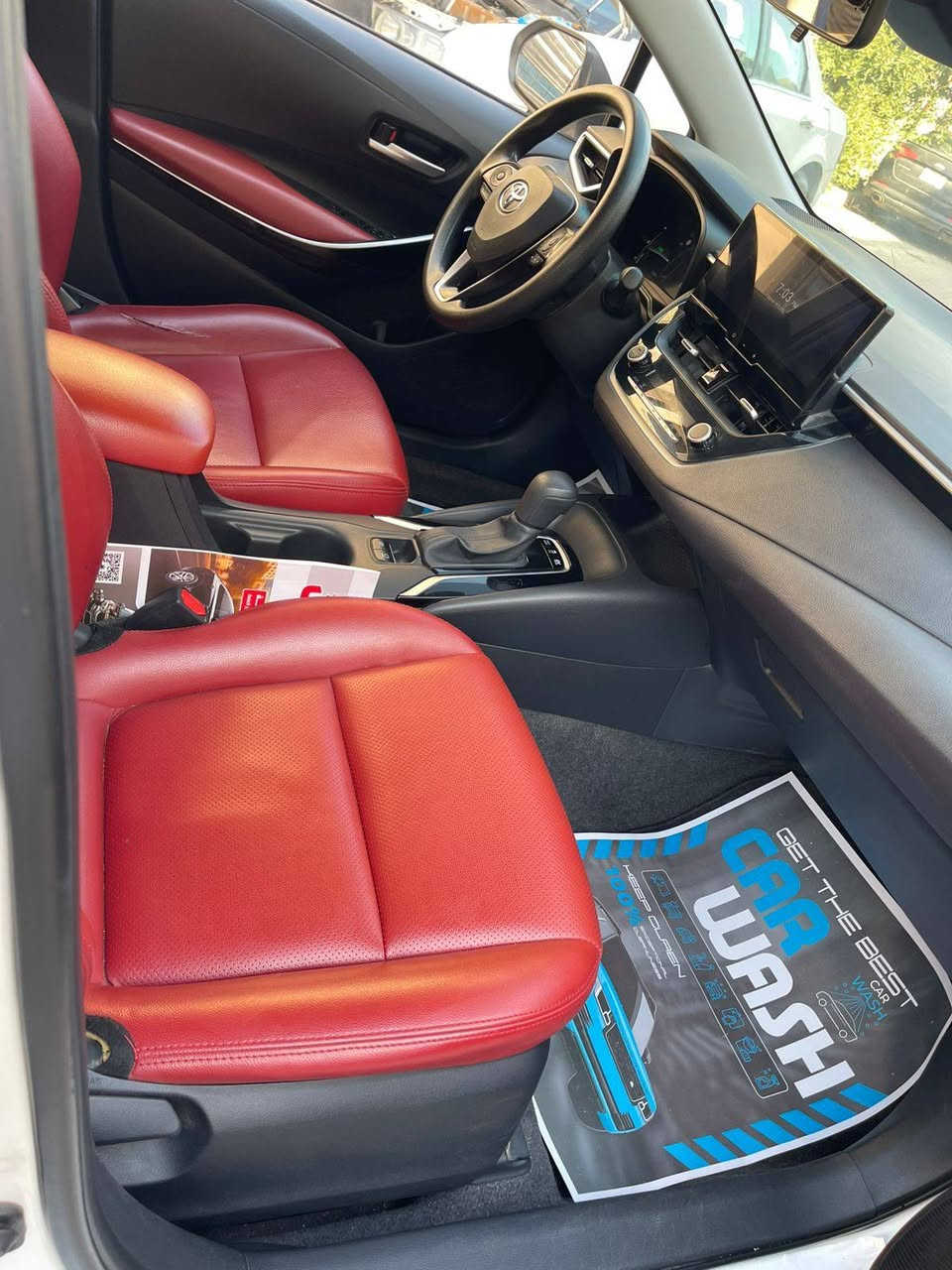 كورلا هايبرد 2024 مكفوله من الصبغ بيه بارد فقط ماشيه 28الف
داخل احمر فول ماعدا كشن كهرباء
***********

السعر 148 بيه مجال بسيط
