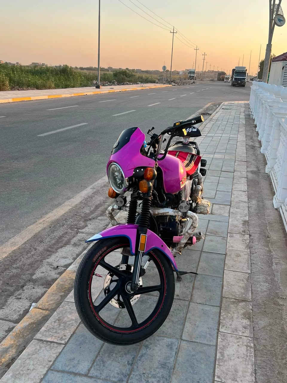 السلام عليكم دايوان للبيع موديل 23دارجه نضيفه مانقصهة برقي السعر 1700وبيهة مجال الشراي مستعجل عله بيعتهة التفاصيل خاص أو عله الرقم ***********
