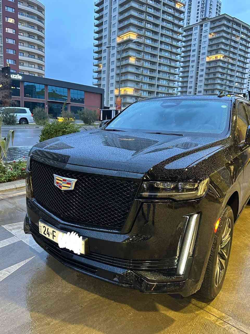 كاديلاك. 2021 خليجي. كلين.      مكفولة. كفالة عامة.       جديدددد  فول مواصفات ايسبريسو.   

مكان /سليماني. 

رقم/‭0772 943 8696
