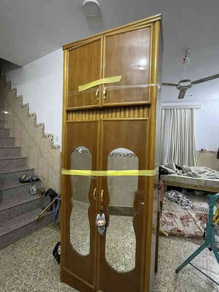 السلام عليكم عندي غرفه صاج درجه أولى كامله ونظيفه العنوان كربلاء طريق بغداد عامود ٩٠ الاستفسار ***********
