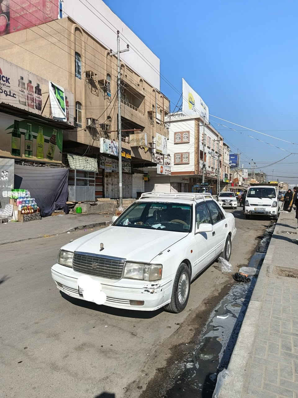 سلام عليكم للبيع راس الثور تكم مديل 98 ايسر بلاد سياره جاهزه من حداده خلفيه واماميه تخم تاير تبريد شغال ثلج ❄ تدفه شغاله 
مكينه وكير 2500فيفيتي كفاله غرفة جديده بعدهي 
كهربائيات كله شغاله مسجل 4سماعات سياره جاهزه والحمدلله
ترايك وين مايعجبك سياره مصبوغه عام كفاله عامه كص ونقل واصوليات رقم( انبار بسمي )مشروع وطني السنوية ماصاقطه 
عنوان السياره بصرة معقل سعر 105بيه مجال ‏‪***********‬‏
